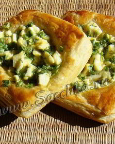 Очень ленивые пирожки с яйцом и луком