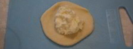 печеные пирожки из дрожжевого теста. Шаг 7