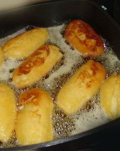 Пирожки пышные с картофельной и капустной начинкой