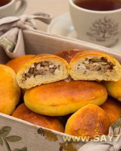 Пирожки с фаршем и рисом