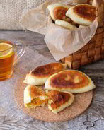 Пирожки с капустой рассольные