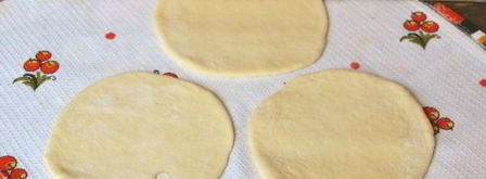 пирожки с курицей и картошкой в духовке. Шаг 12