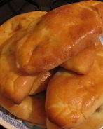 Пирожки с луком и яйцами