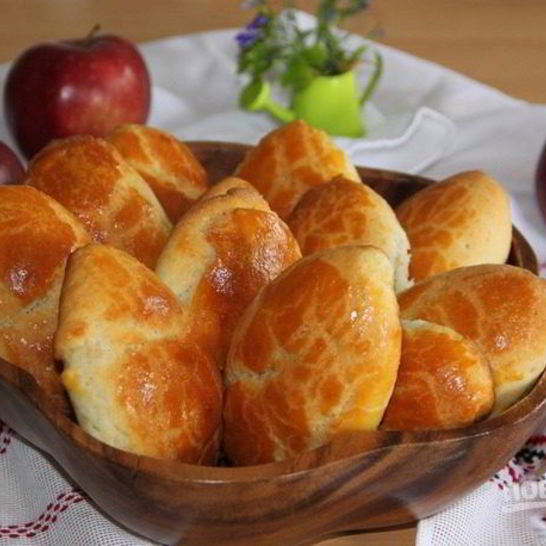 Рецепт пирожков с яблоком