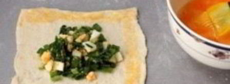 пирожки с яйцом и зеленым луком. Шаг 5