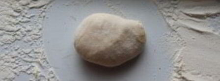 пирожки со сливой из дрожжевого теста. Шаг 17