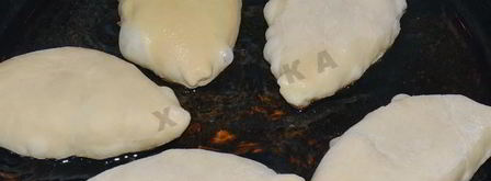 жареные пирожки с луком и яйцом на кефире. Шаг 16