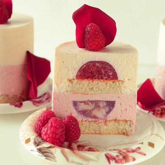 Рецепт пирожного малина и личи