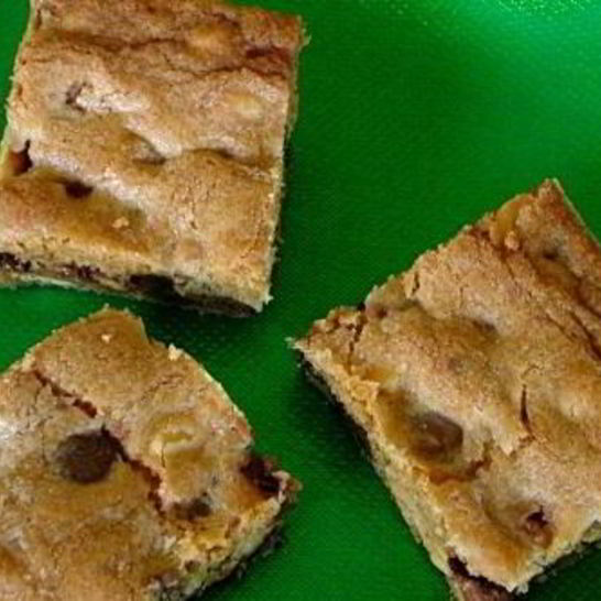 Рецепт пирожных с шоколадом и карамелью