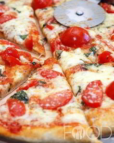 Пицца из готового теста