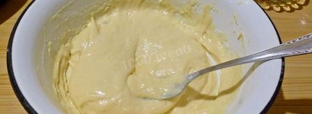 пицца на жидком тесте со свининой, помидорами и перцем. Шаг 6