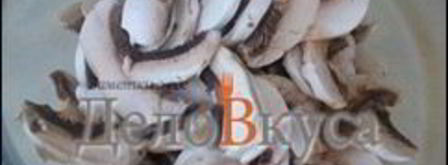 пицца с курицей, шампиньонами и сыром без томатной основы. Шаг 8