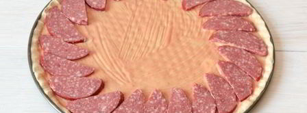 пицца с солеными огурцами. Шаг 7