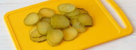 пицца с солеными огурцами. Шаг 8