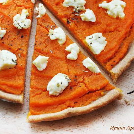 Рецепт пиццы с тыквой и козьим сыром