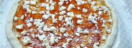 пицца с ветчиной, инжиром и козьим сыром. Шаг 12