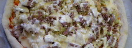 сытная пицца с яично-сметанной заливкой. Шаг 20