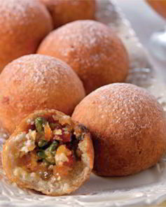 Быстрые творожно-фруктовые пончики