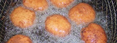 пончики творожные и пончики на сгущенке. Шаг 4