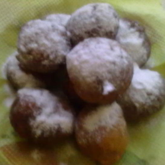 Рецепт пончиков творожных с изюмом