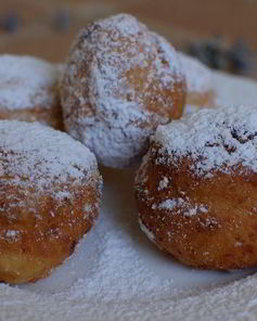 Творожные пончики с изюмом