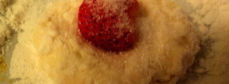 творожные пончики с клубникой. Шаг 5