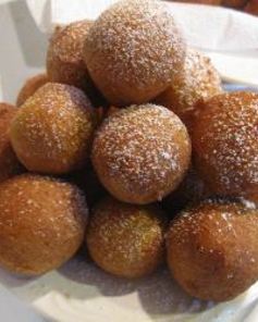 Творожные пончики