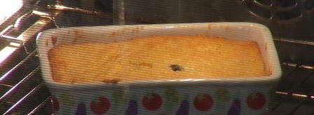 лимонная шарлотка с голубикой. Шаг 9