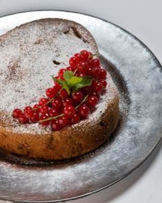 Шарлотка на минеральной воде