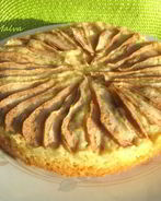 Шарлотка с грушами