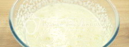 шарлотка с творогом и яблоками. Шаг 3