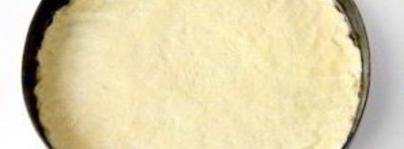 шарлотка с яблоками и безе. Шаг 6