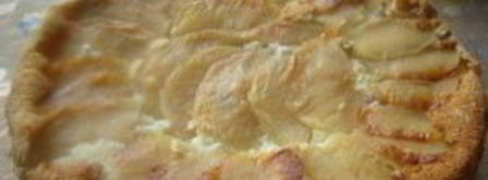 шарлотка с яблоками и изюмом. Шаг 9