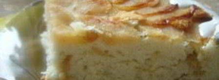 шарлотка с яблоками и изюмом. Шаг 10