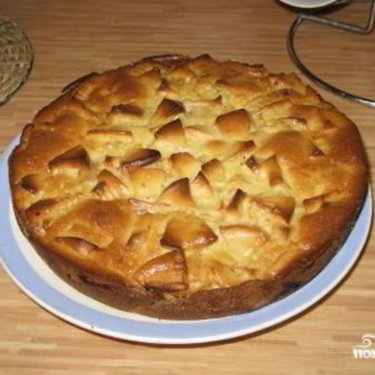 Рецепт шарлотки со сметаной и яблоками