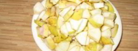 шарлотка со сметаной и яблоками. Шаг 5