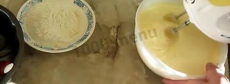 шарлотка творожная с творогом в духовке. Шаг 4