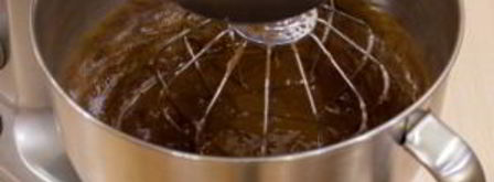 шоколадная шарлотка с грушей. Шаг 5