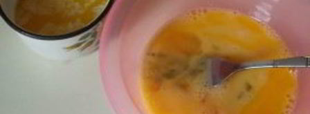 заливная шарлотка с луком. Шаг 6