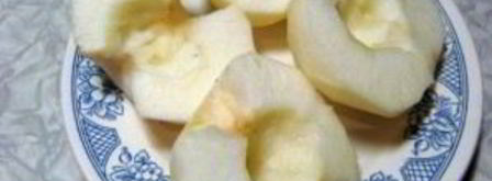 заливная шарлотка с яблоками. Шаг 4