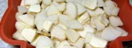 заливная шарлотка с яблоками. Шаг 5