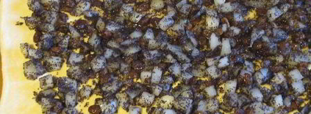 штрудель с грушами, изюмом и маком. Шаг 6