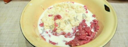 штрудель с мясом из слоеного теста. Шаг 6