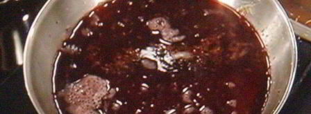 штрудель с начинкой из козьего сыра с виноградом в портвейне. Шаг 12