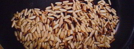 штрудель с начинкой из козьего сыра с виноградом в портвейне. Шаг 5