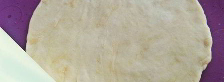 штрудель с яблоками и голубикой. Шаг 15