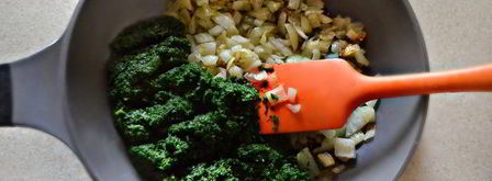 штрудель со свеклой, сыром и шпинатом. Шаг 4