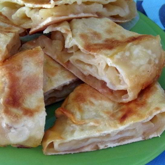 Рецепт яблочного штруделя в мультиварке