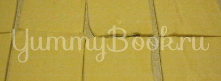 слойки с черникой. Шаг 3