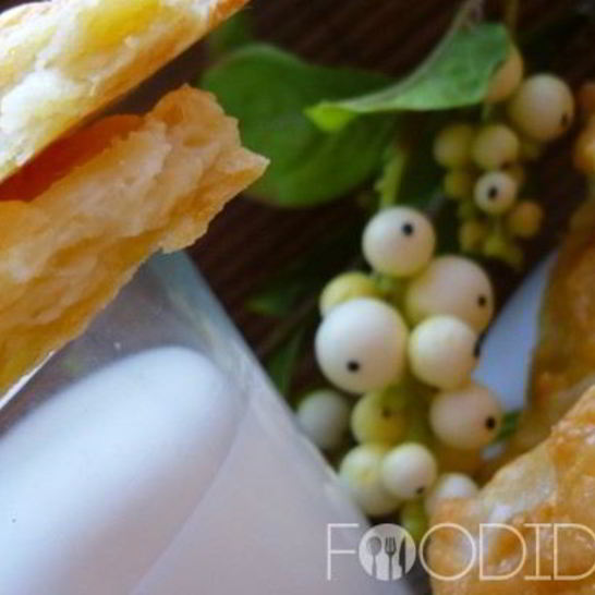 Рецепт слоек с картошкой и сыром